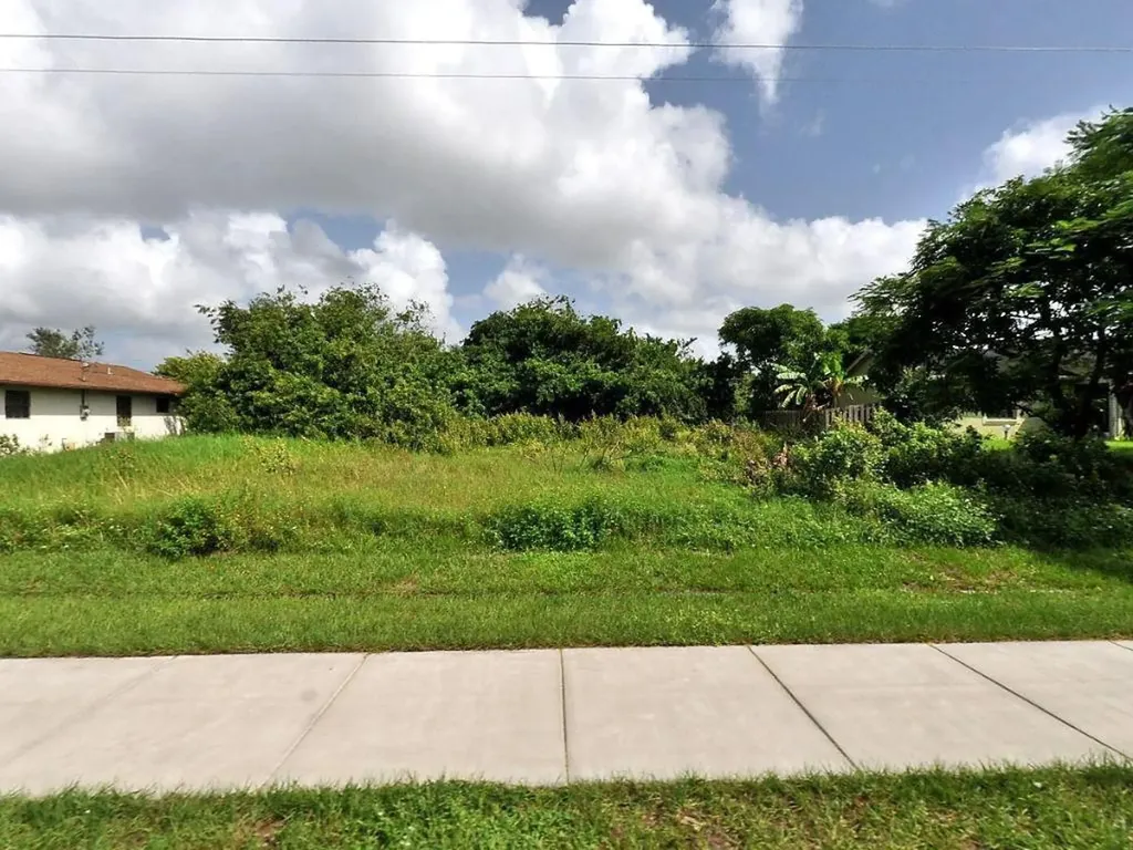 2141 SW Cameo Boulevard Port St Lucie FL 34953