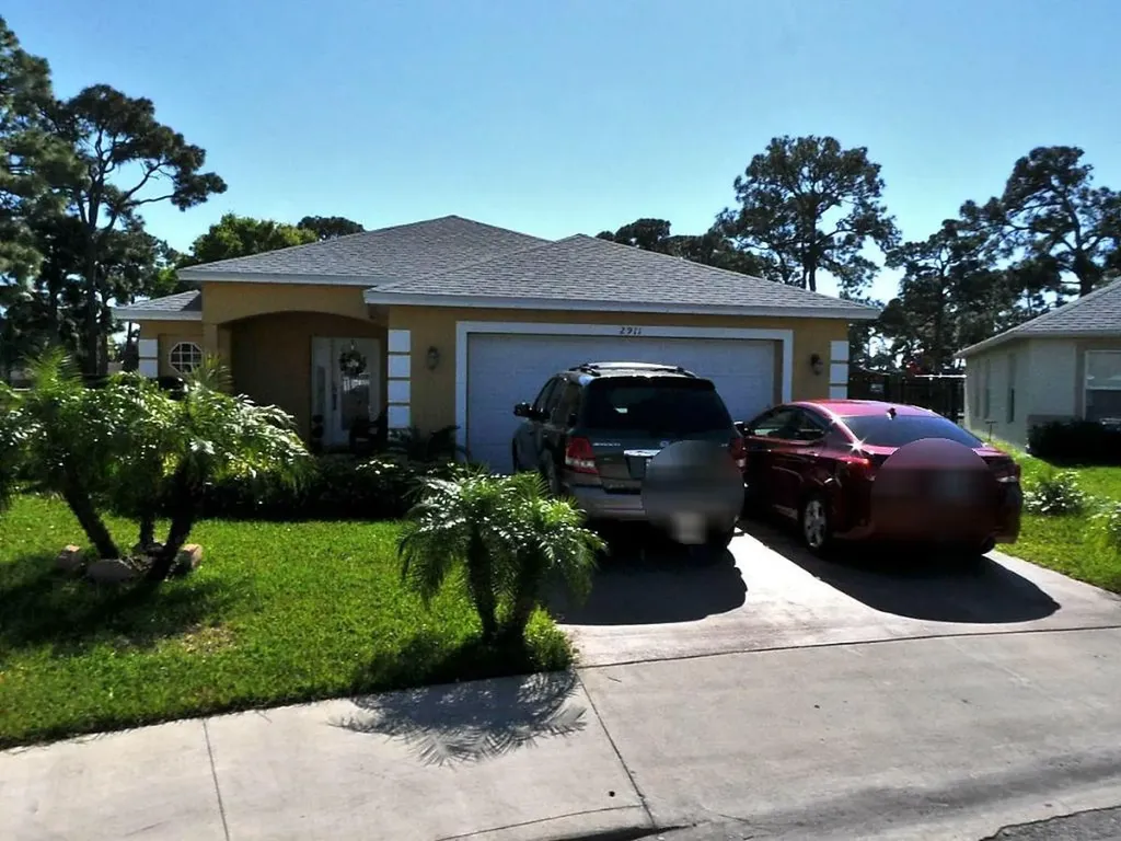 2911 Zora Neal Drive Fort Pierce FL 34947