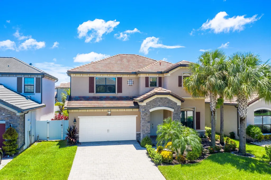 5938 Sandbirch Way Lake Worth FL 33463