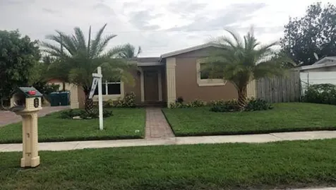 2880 NE 4th Street Boynton Beach FL 33435