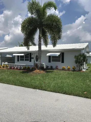 813 SW 7th Avenue Boynton Beach FL 33426