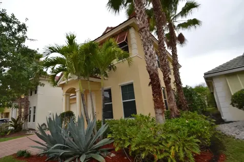 467 Belle Grove Lane Royal Palm Beach FL 33411