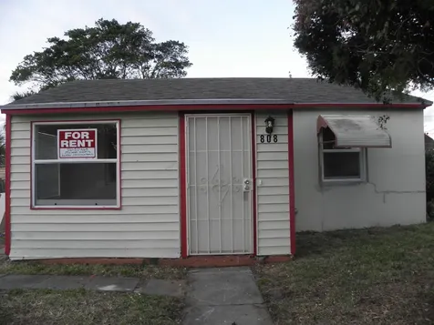 808 W 4th Street Riviera Beach FL 33404