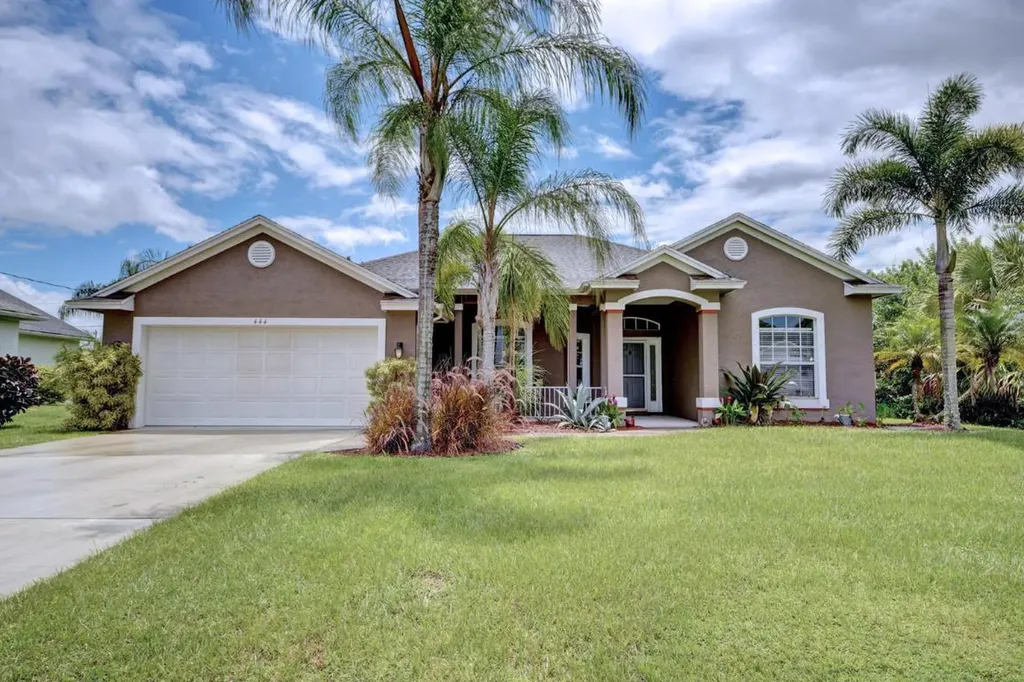 444 SW Sadwick Avenue Port St Lucie FL 34953