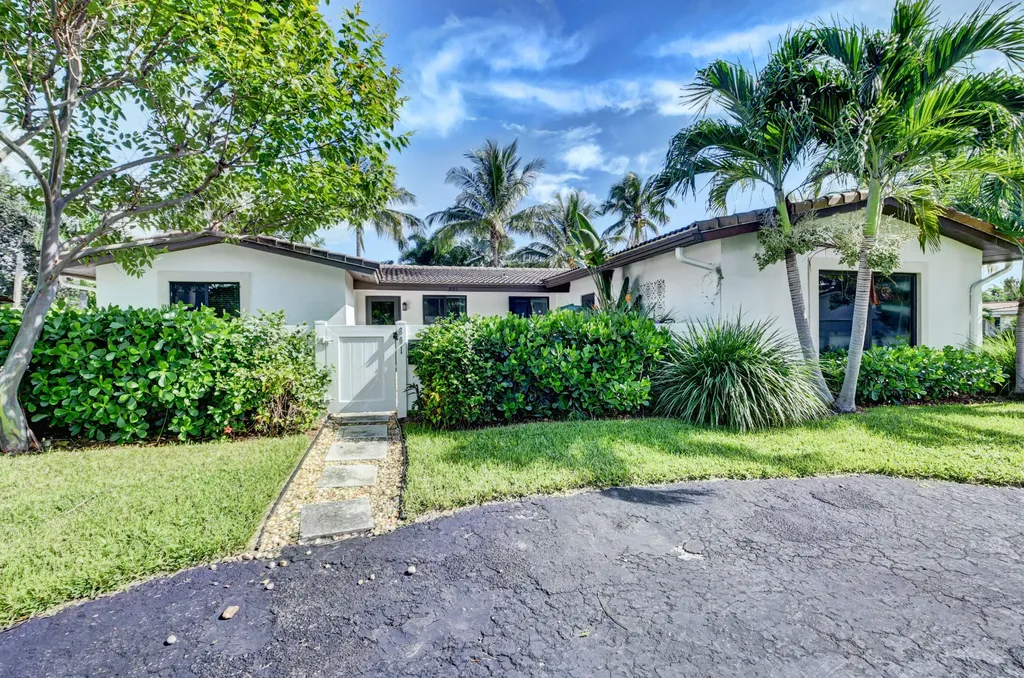 801 SW 1st Street Boca Raton FL 33486