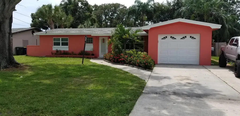 1123 Club Drive Fort Pierce FL 34982
