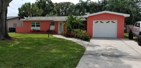 1123 Club Drive Fort Pierce FL 34982