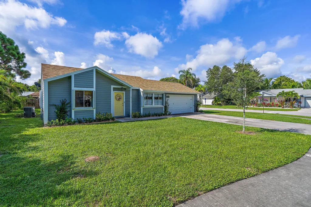 18350 Jupiter Landings Drive Jupiter FL 33458