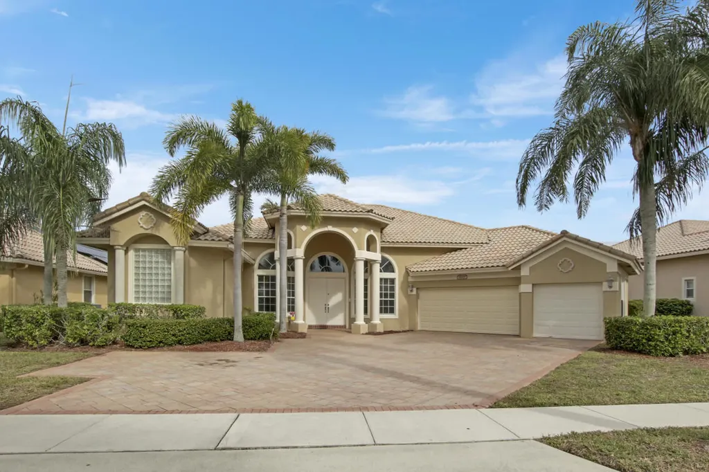 11629 Kensington Court Boca Raton FL 33428