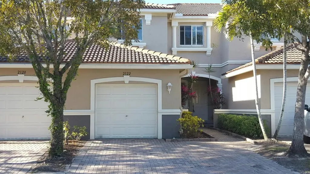 2122 Oakmont Drive Riviera Beach FL 33404