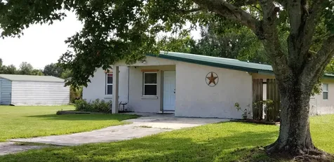 3704 NW 33rd Avenue Okeechobee FL 34972