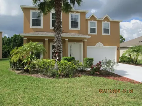 5366 NW Wisk Fern Circle Port St Lucie FL 34986