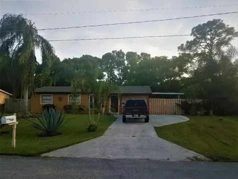 526 NW Ferris Drive Port St Lucie FL 34983