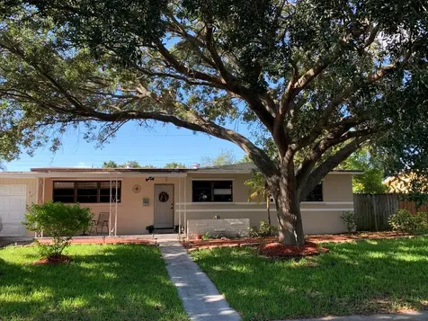 6829 NW 14th Street Plantation FL 33313