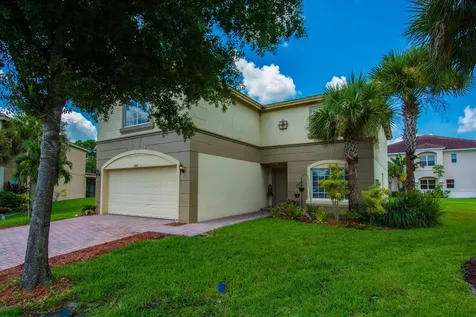 2014 SW Jamesport Drive Port St Lucie FL 34953