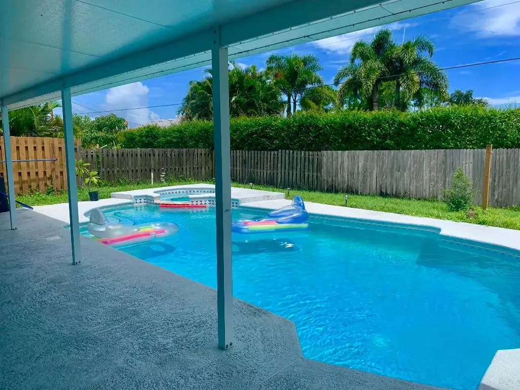 331 NW La Playa Street Port St Lucie FL 34983