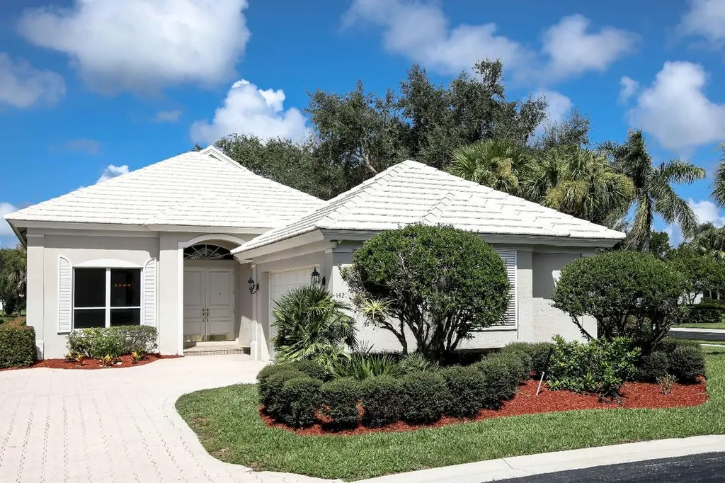 1421 SE Breton Lane Port St Lucie FL 34952