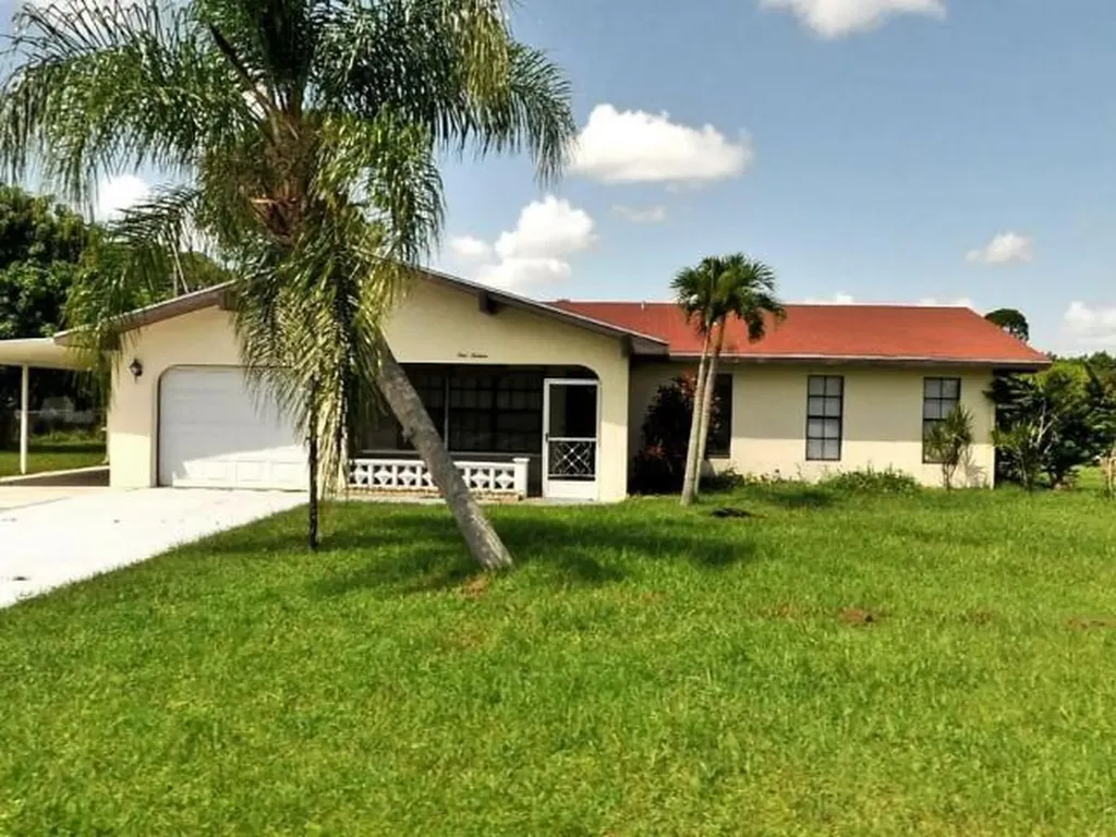116 Beach Avenue Port St Lucie FL 34952