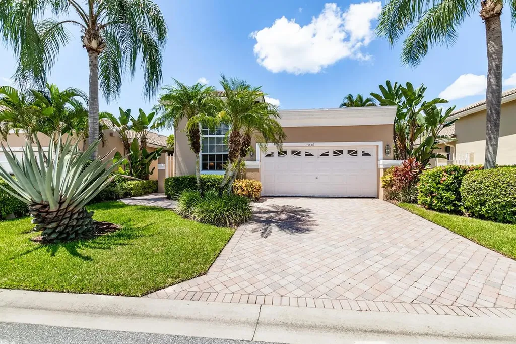 4550 Carlton Golf Drive Lake Worth FL 33449