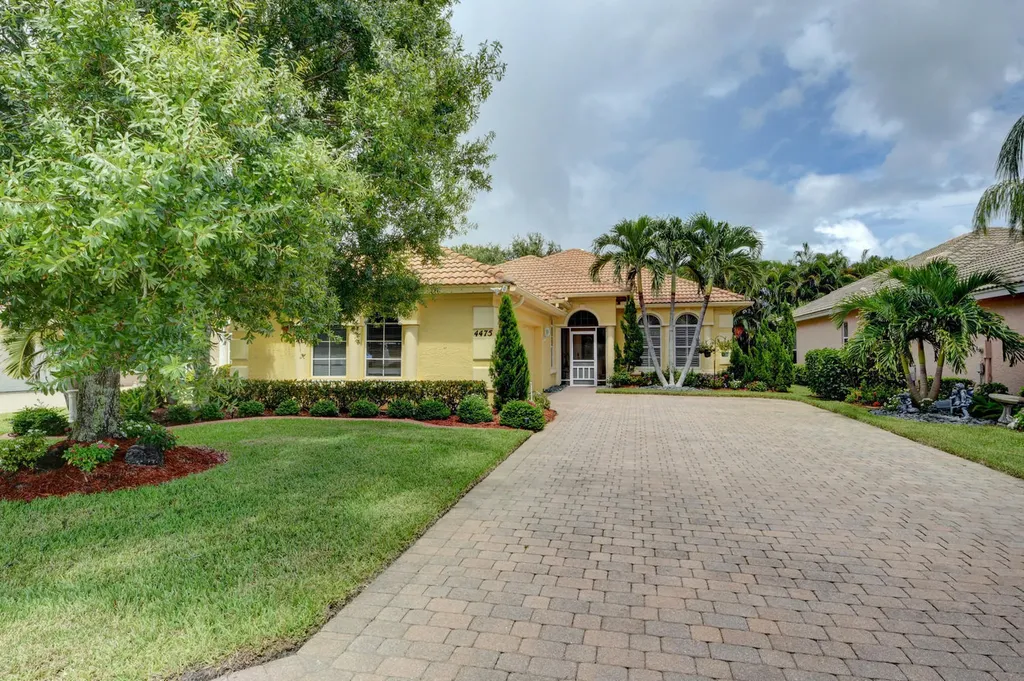 4475 NW Wandering Oak Court Jensen Beach FL 34957