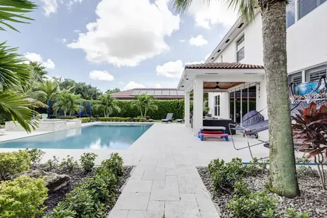 127 Manor Circle Jupiter FL 33458