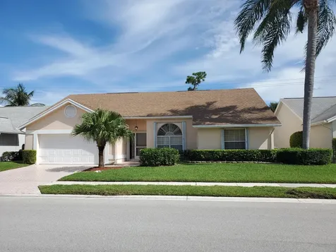 206 Moccasin Trail N Jupiter FL 33458