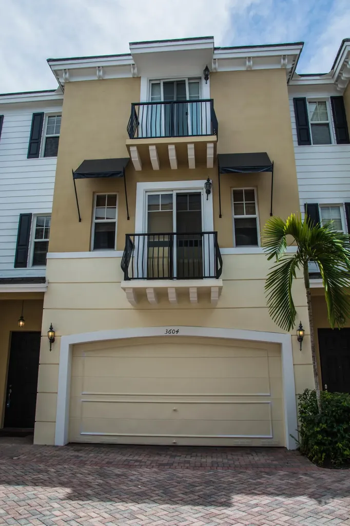 3604 NW 5th Terrace Boca Raton FL 33431