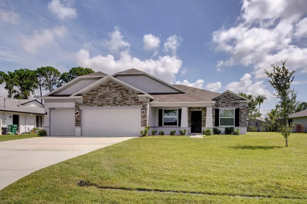 1001 SW Consolata Avenue Port St Lucie FL 34953