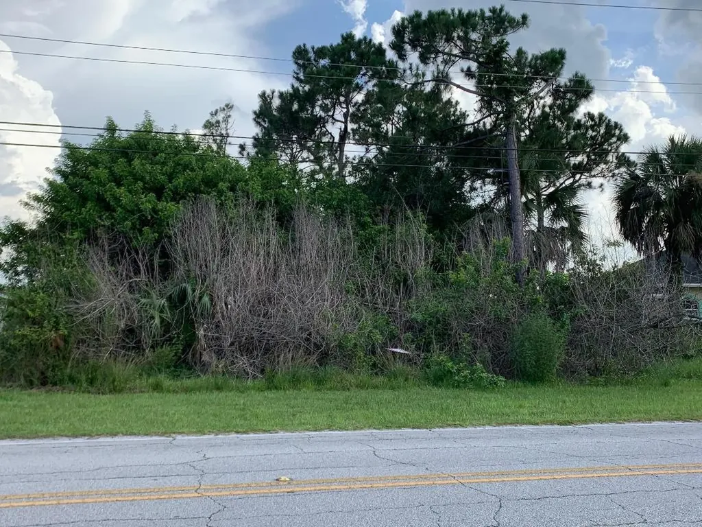 2226 SW Savage Boulevard Port St Lucie FL 34953