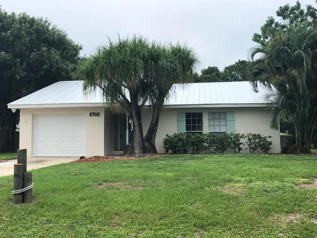 6702 Santa Clara Boulevard Fort Pierce FL 34951