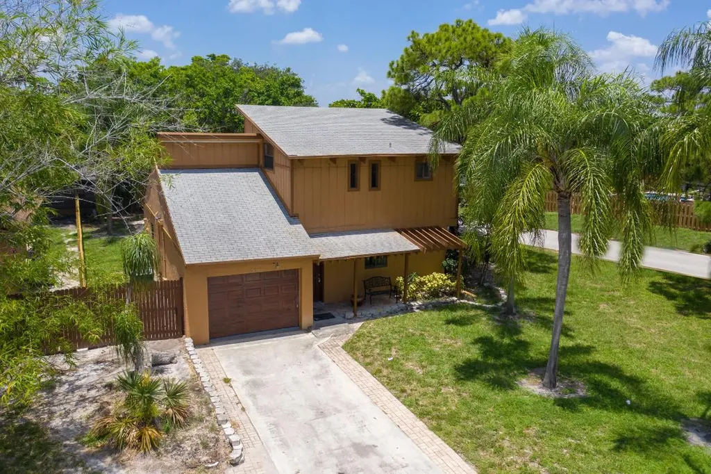 15915 SW 8th Avenue Delray Beach FL 33444