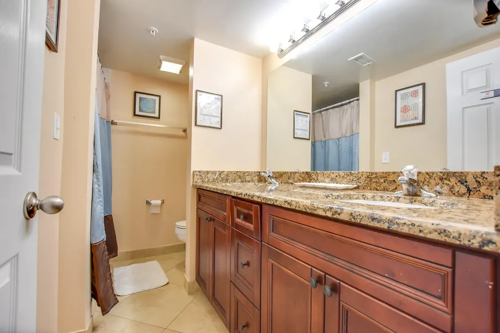 705-711 Linton Boulevard Delray Beach FL 33444