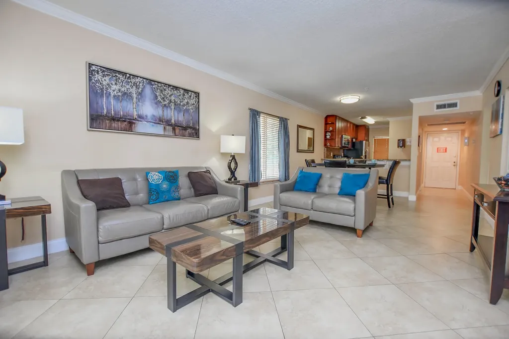 705-711 Linton Boulevard Delray Beach FL 33444