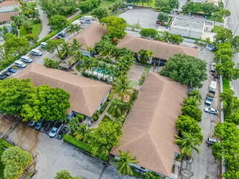 705-711 Linton Boulevard Delray Beach FL 33444