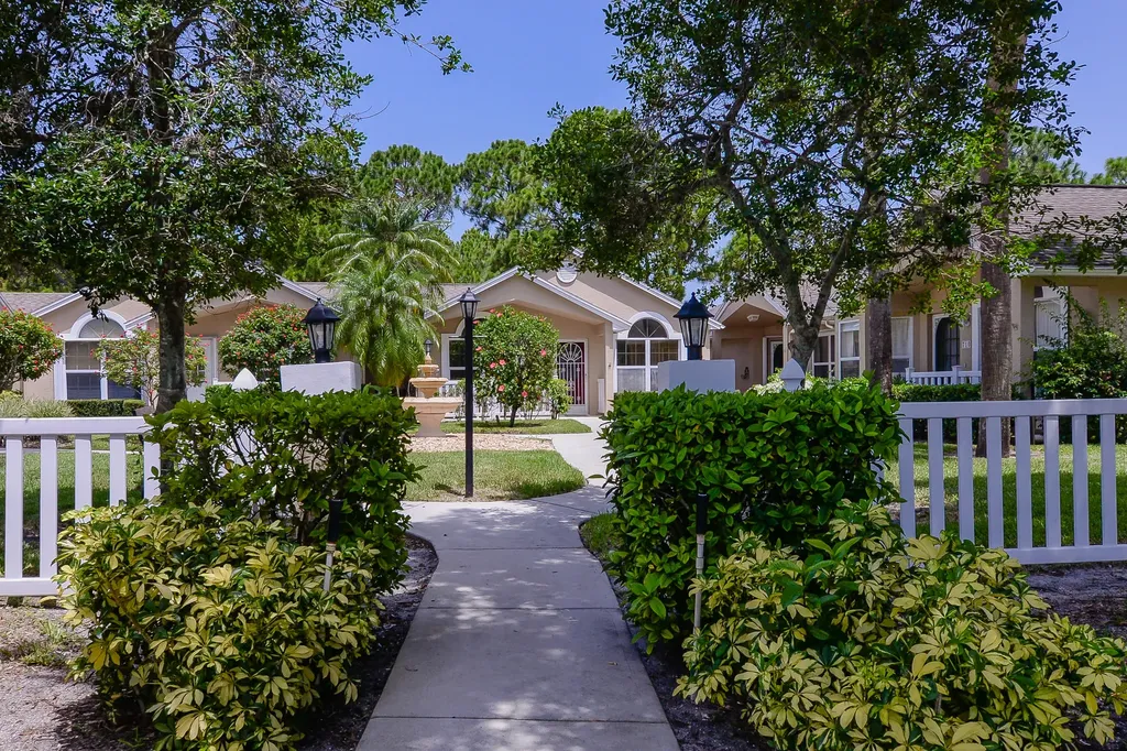 708 NW San Remo Circle Port St Lucie FL 34986