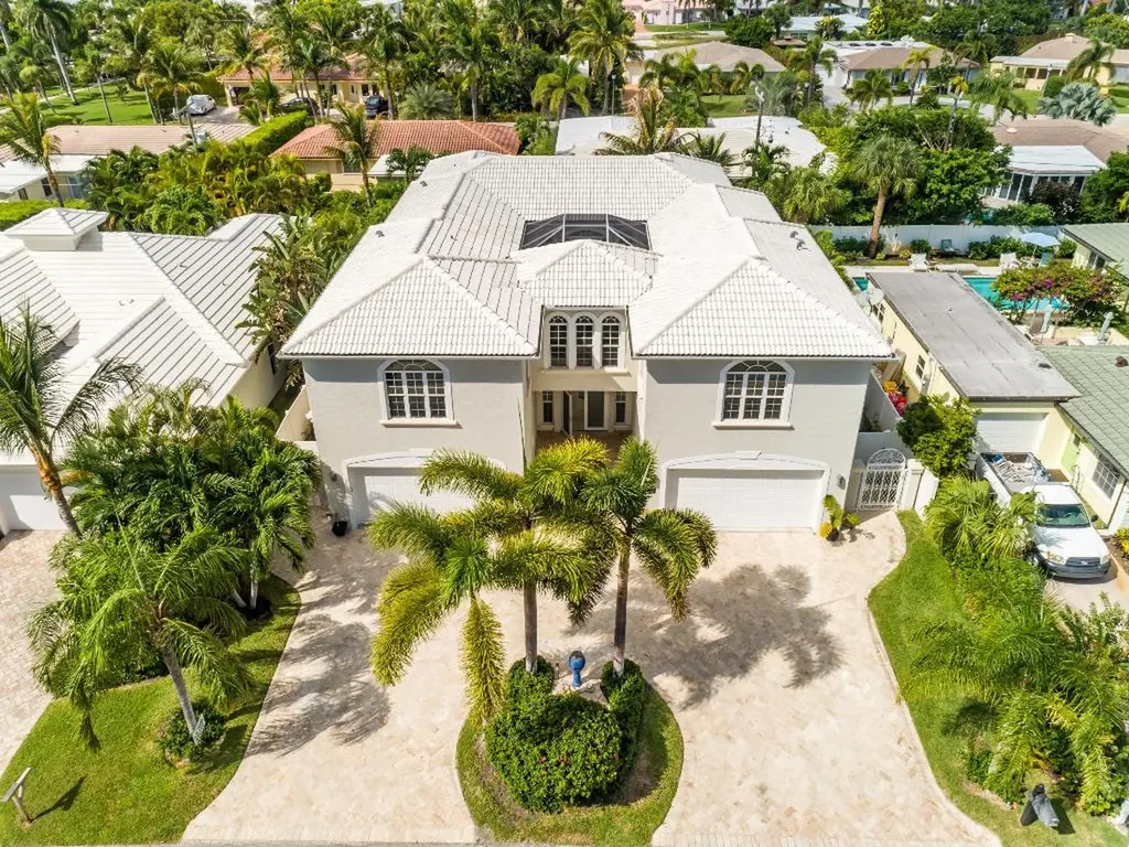 225 Claremont Lane Palm Beach Shores FL 33404