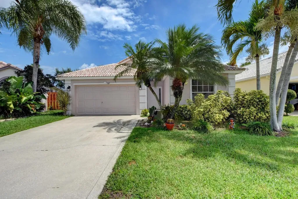 1587 Carriage Brooke Drive Wellington FL 33414
