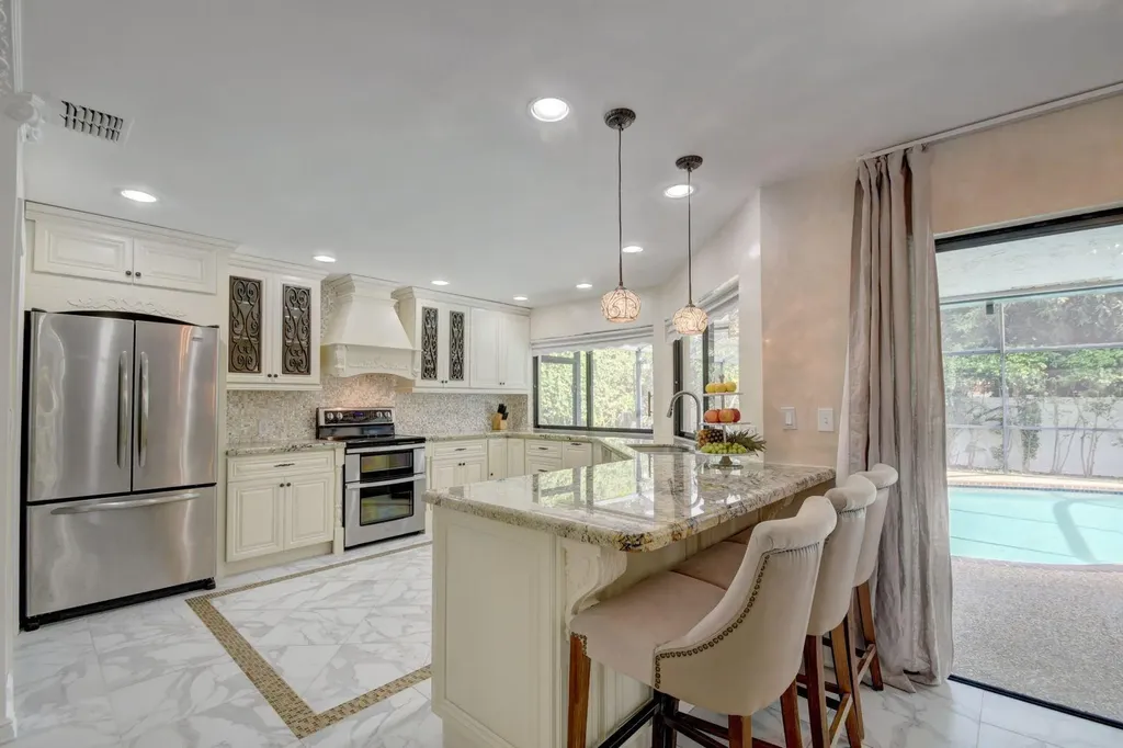 2716 NW 37th Street Boca Raton FL 33434