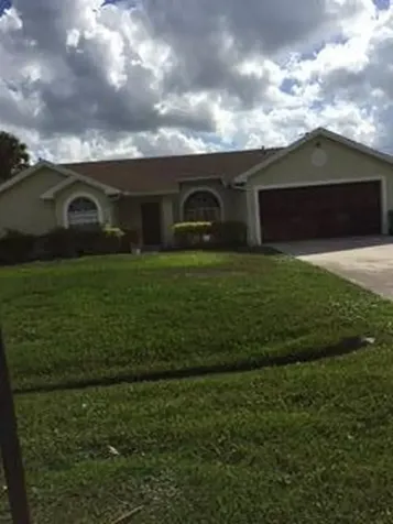 1026 SW Dartmouth Avenue Port St Lucie FL 34953