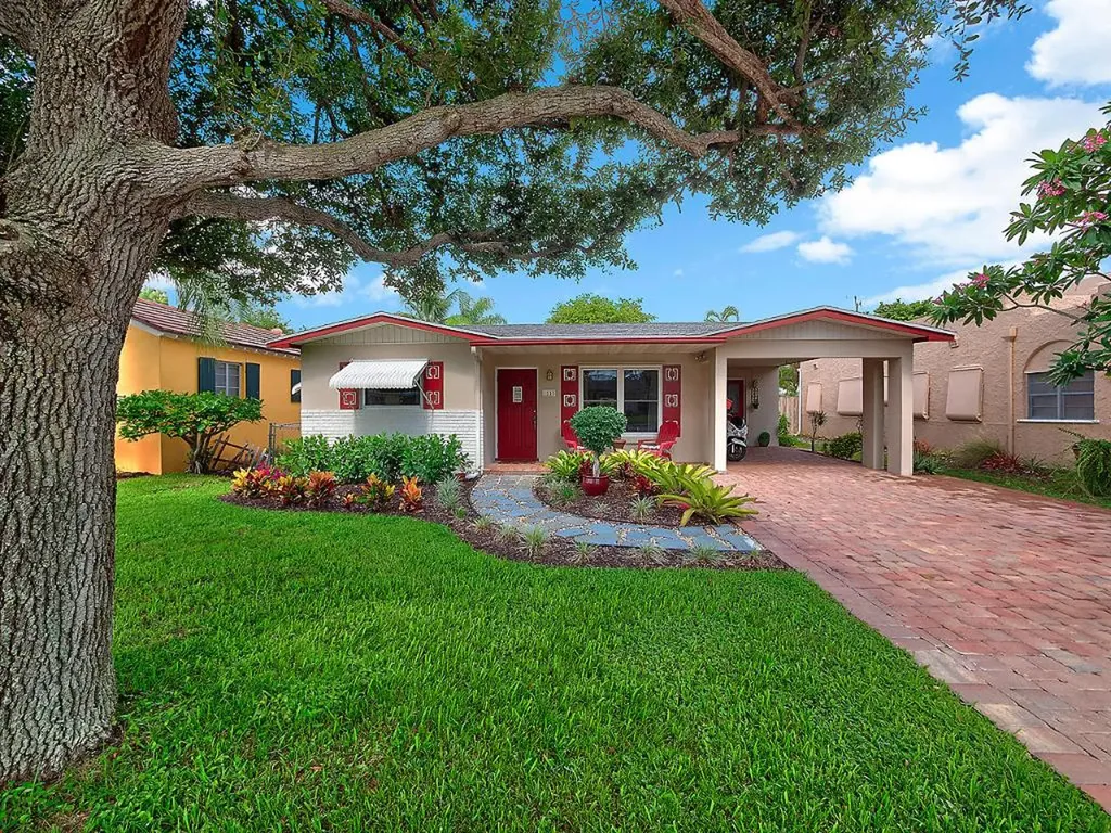 1115 N Palmway Lake Worth Beach FL 33460