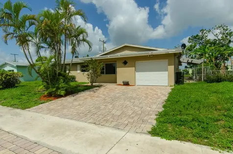 1326 SW 22nd Avenue Delray Beach FL 33445