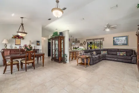 5606 Sunset Boulevard Fort Pierce FL 34982