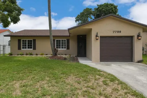 7709 SW 7th Place North Lauderdale FL 33068