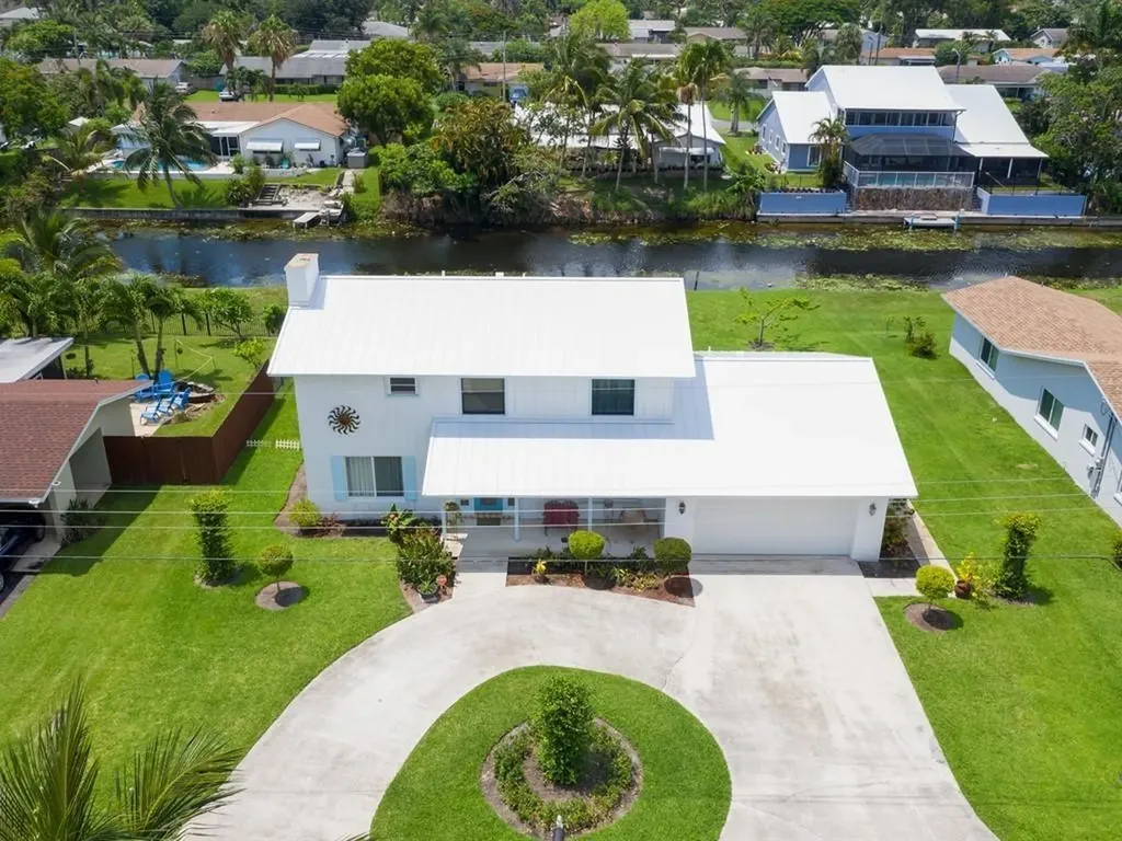 1050 SW 24th Avenue Boynton Beach FL 33426