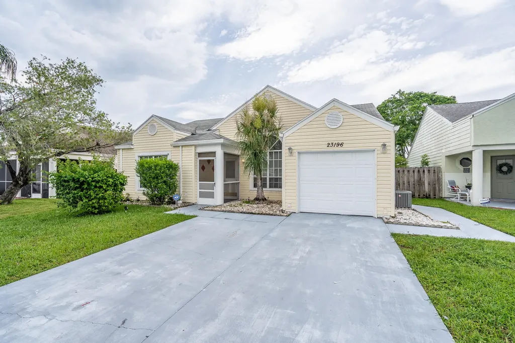 23196 Bentley Place Boca Raton FL 33433