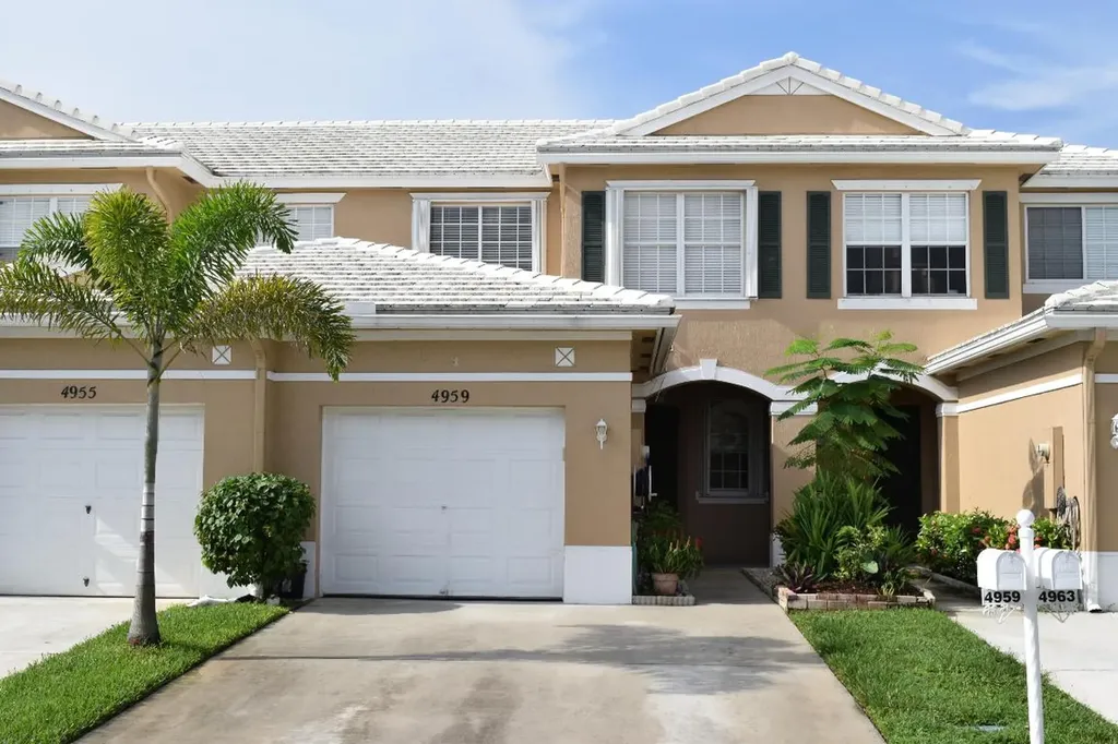 4959 Grinnell Street Lake Worth FL 33463