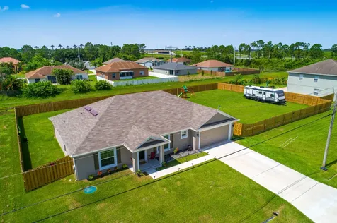 1618 SW Falmouth Avenue Port St Lucie FL 34953