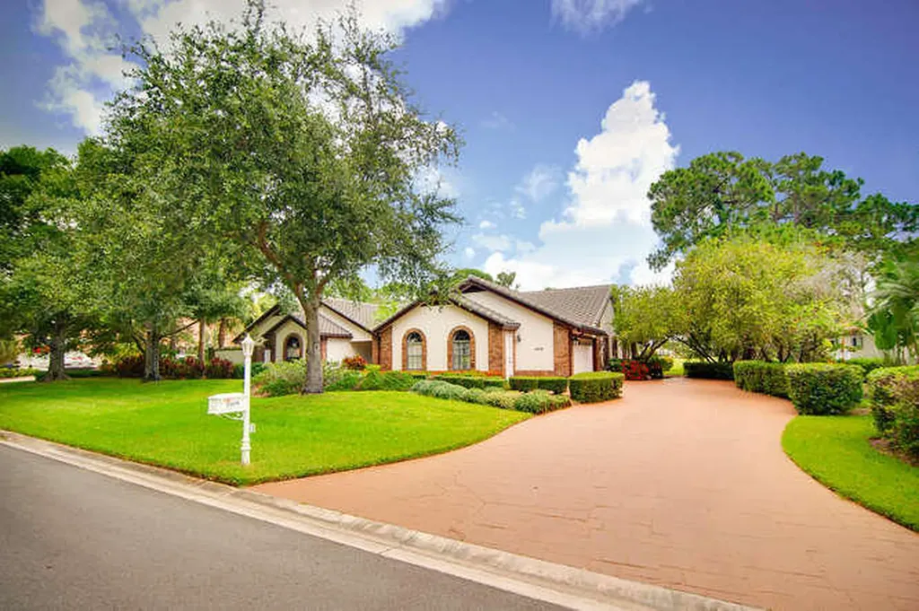 1409 SW Osprey Cove Port St Lucie FL 34986