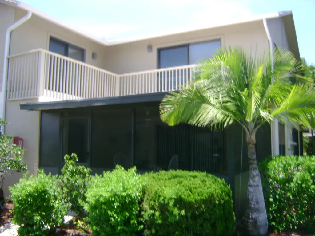 7373 SE Jamestown Terrace Hobe Sound FL 33455