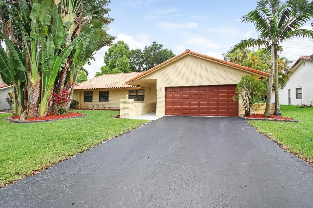 9044 NW 47th Court Coral Springs FL 33067